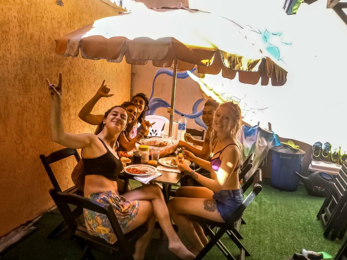 Nativo Hostel Араял до Кабо Екстериор снимка
